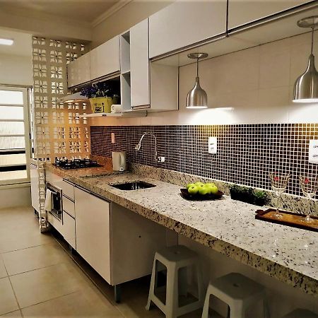 Moderno E Confortavel Apto Prainha Карагуататуба Екстериор снимка